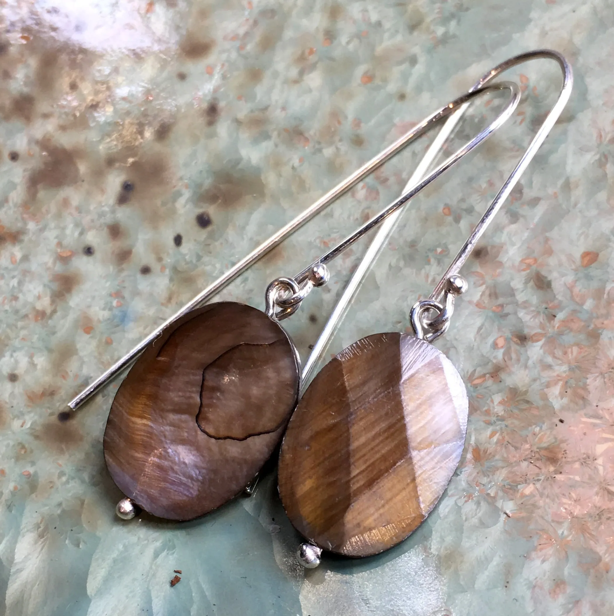 Silver Earthy Agate Dangle Earrings - Soft Spot.