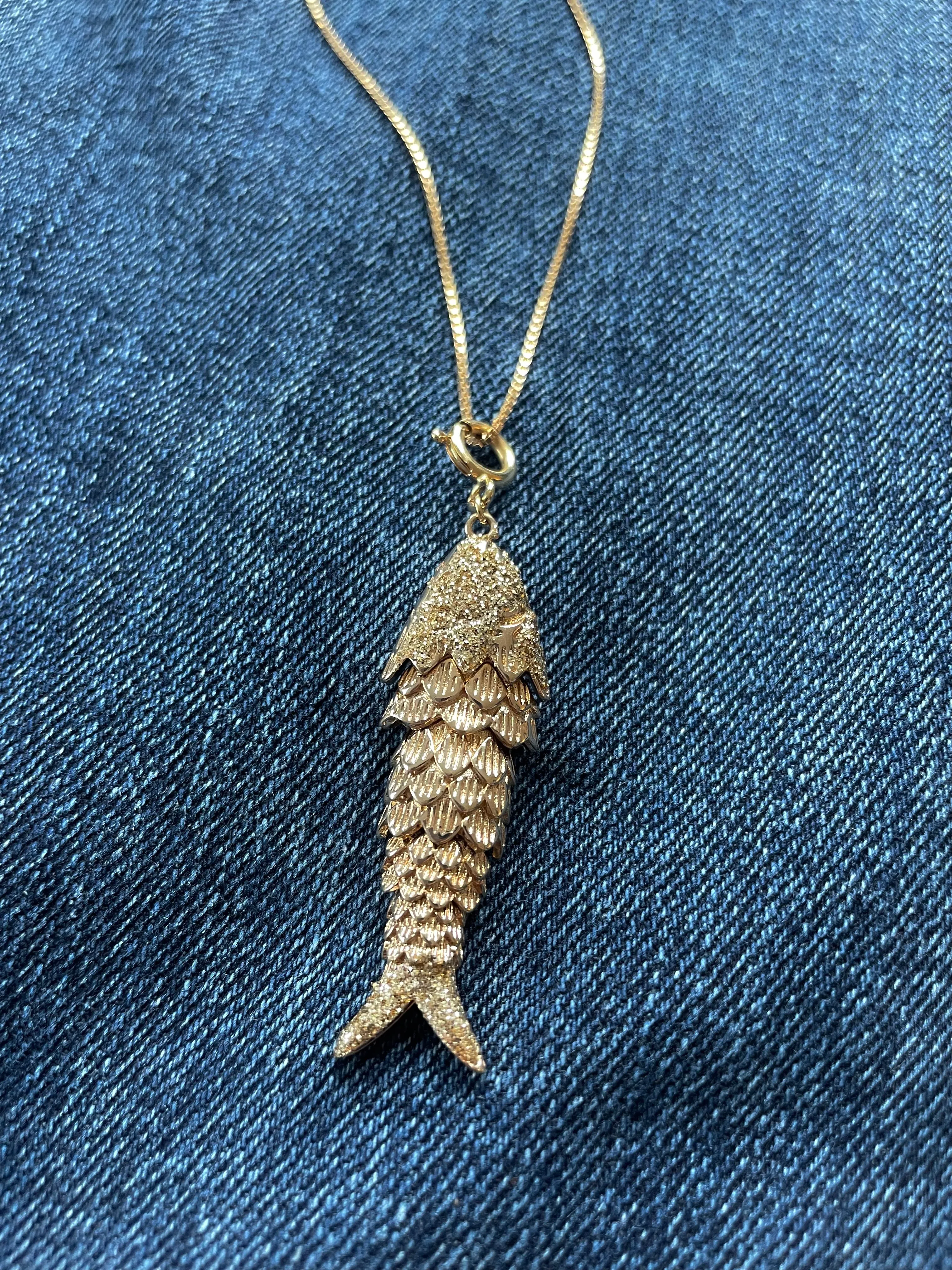 The Poisson Necklaces ↠ Midi