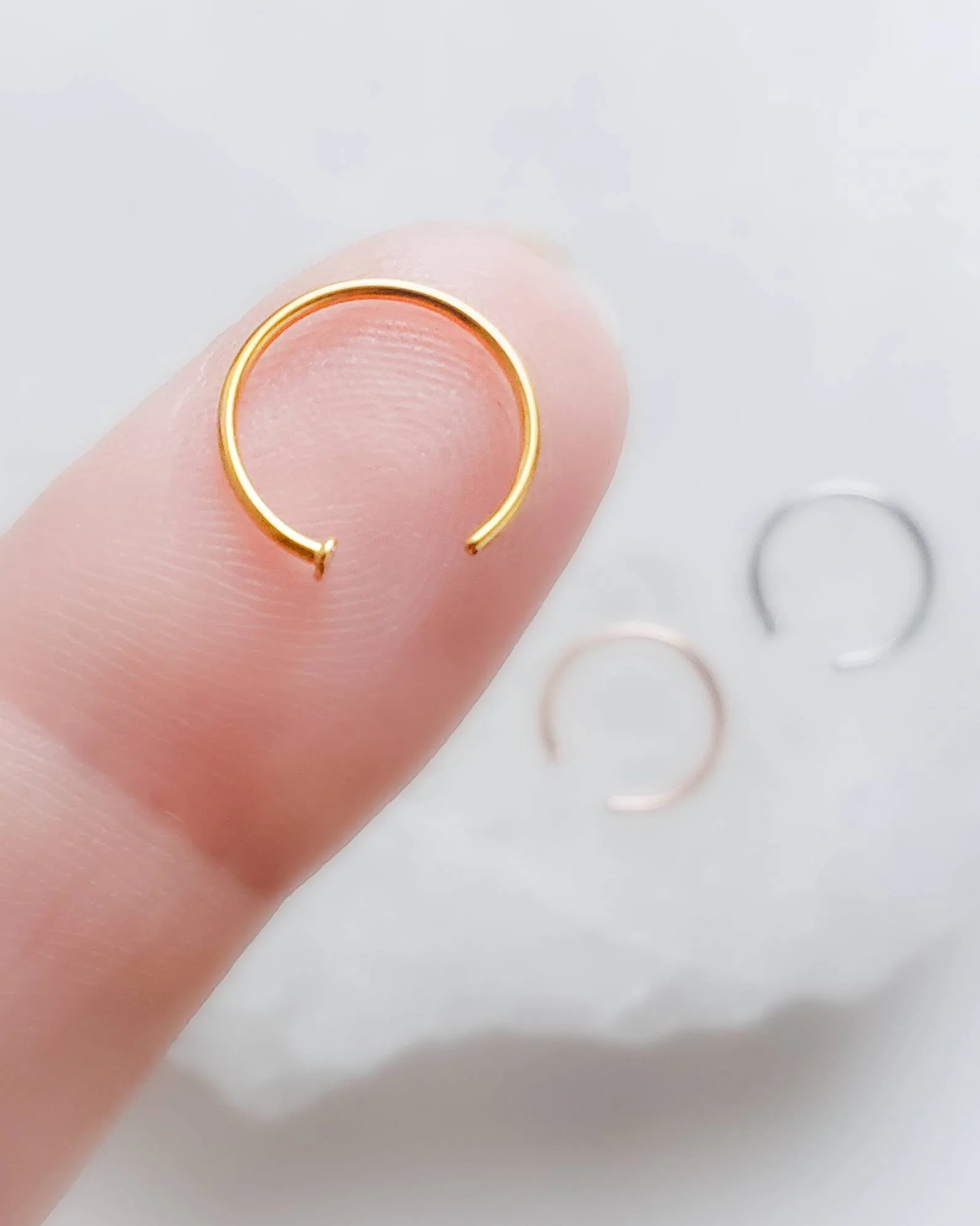 Tiny Dot Hug Hoops
