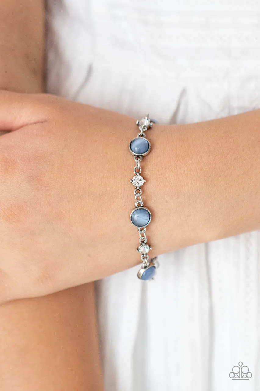 Use Your ILLUMINATION Blue Paparazzi Bracelet