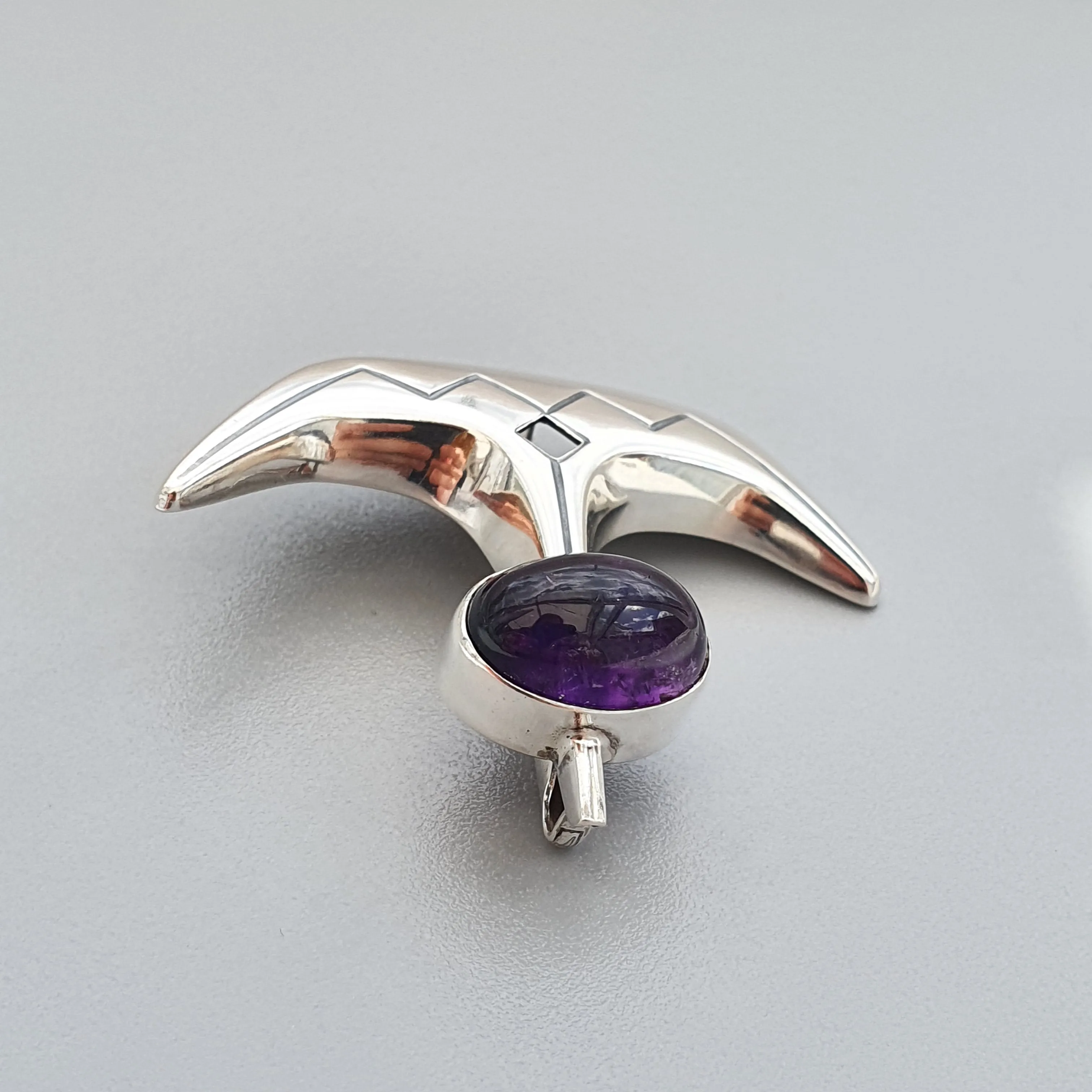 Vintage 1960s Modernist Silver & Amethyst Vintage Brooch by Elis Kauppi Kupittaan Kulta