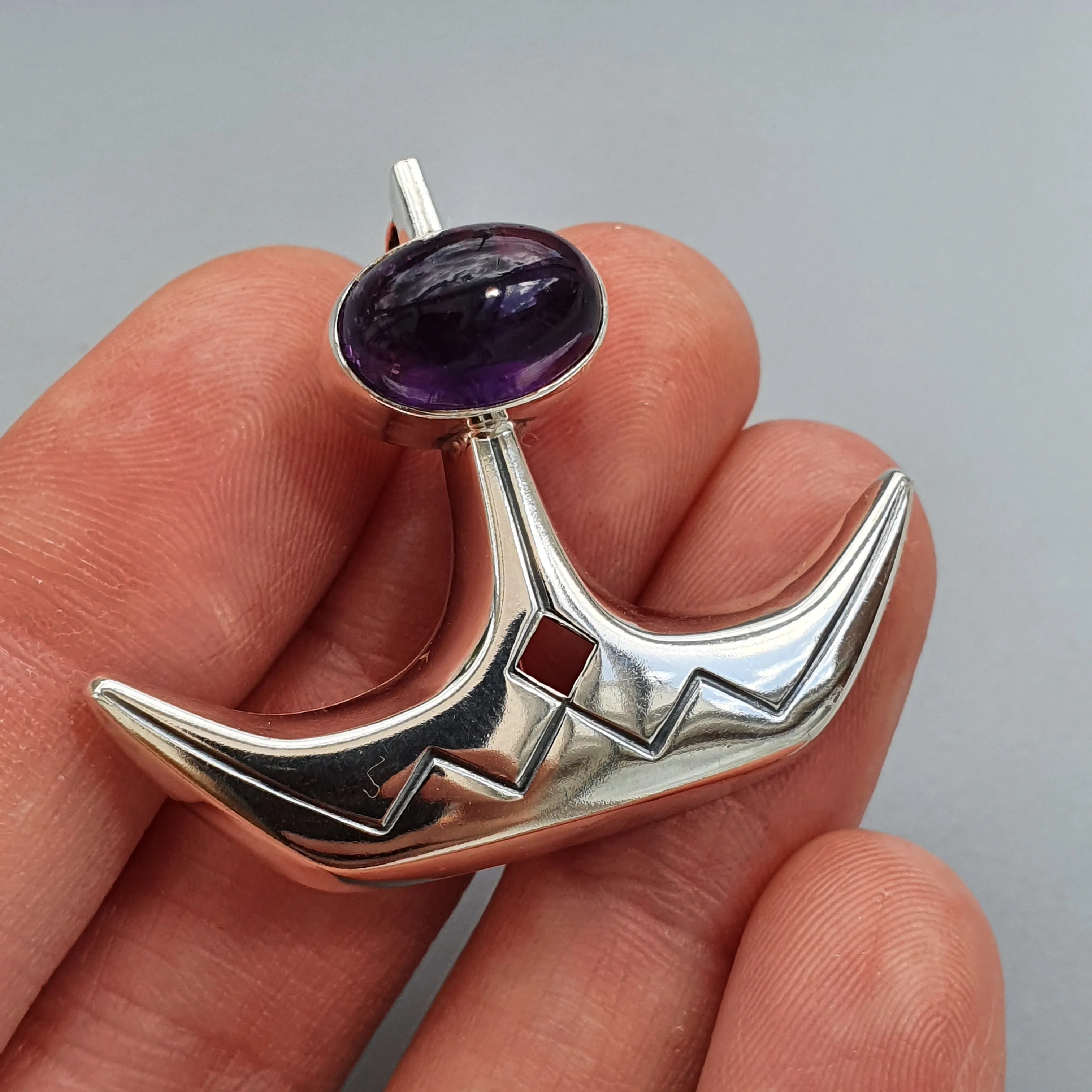 Vintage 1960s Modernist Silver & Amethyst Vintage Brooch by Elis Kauppi Kupittaan Kulta