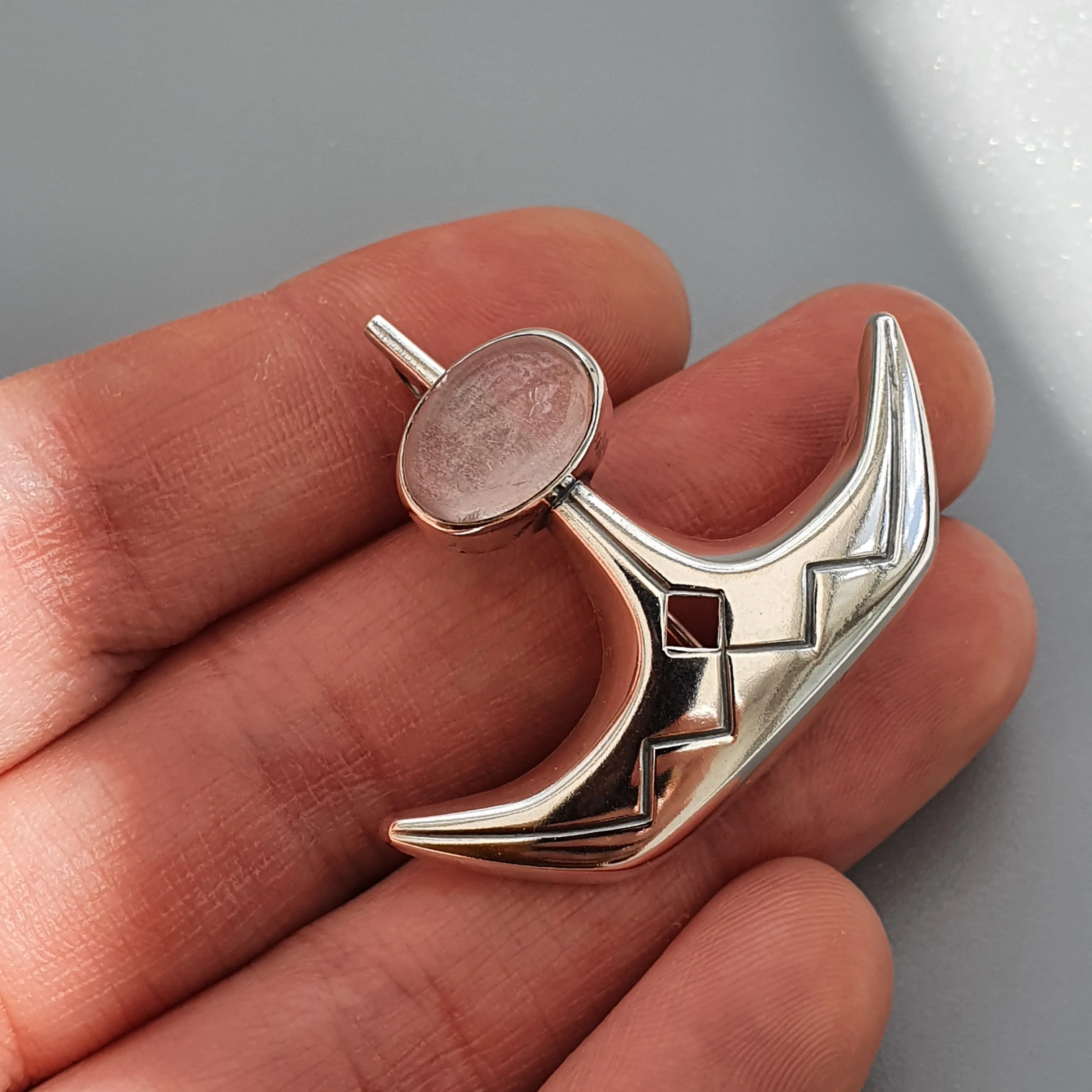 Vintage 1960s Modernist Silver & Rose Quartz Vintage Brooch by Elis Kauppi Kupittaan Kulta